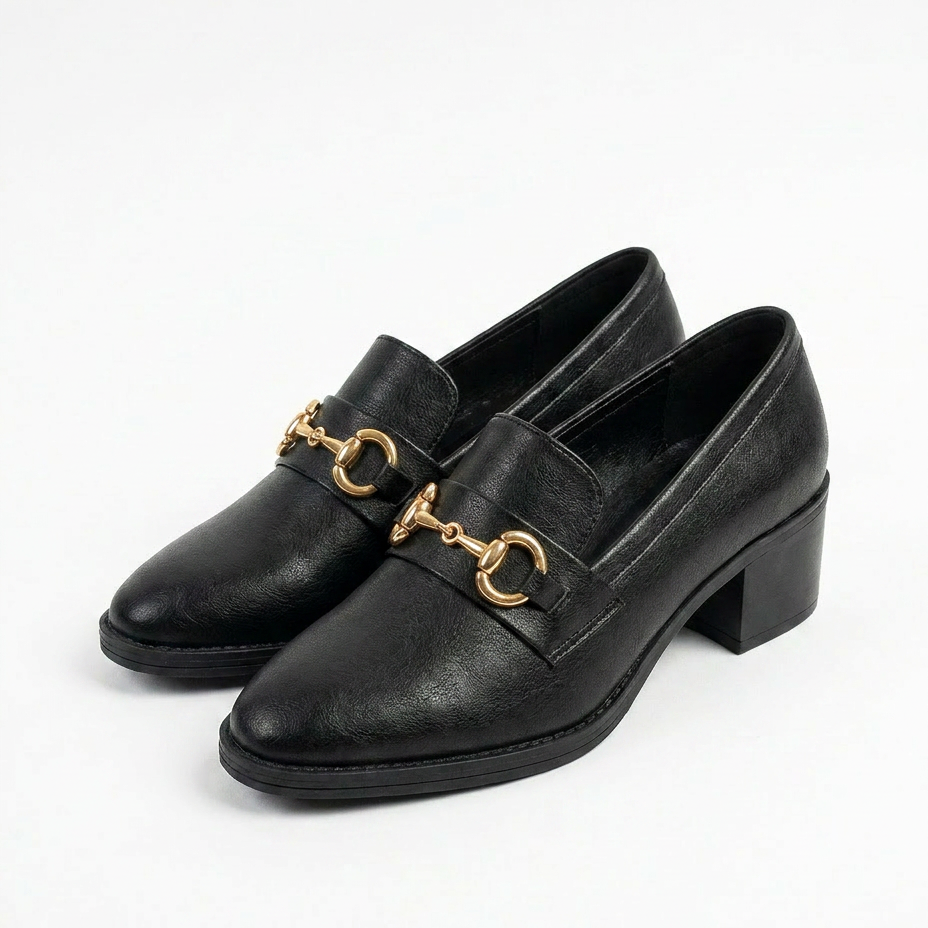MOCASSINS À BOUT POINTU
