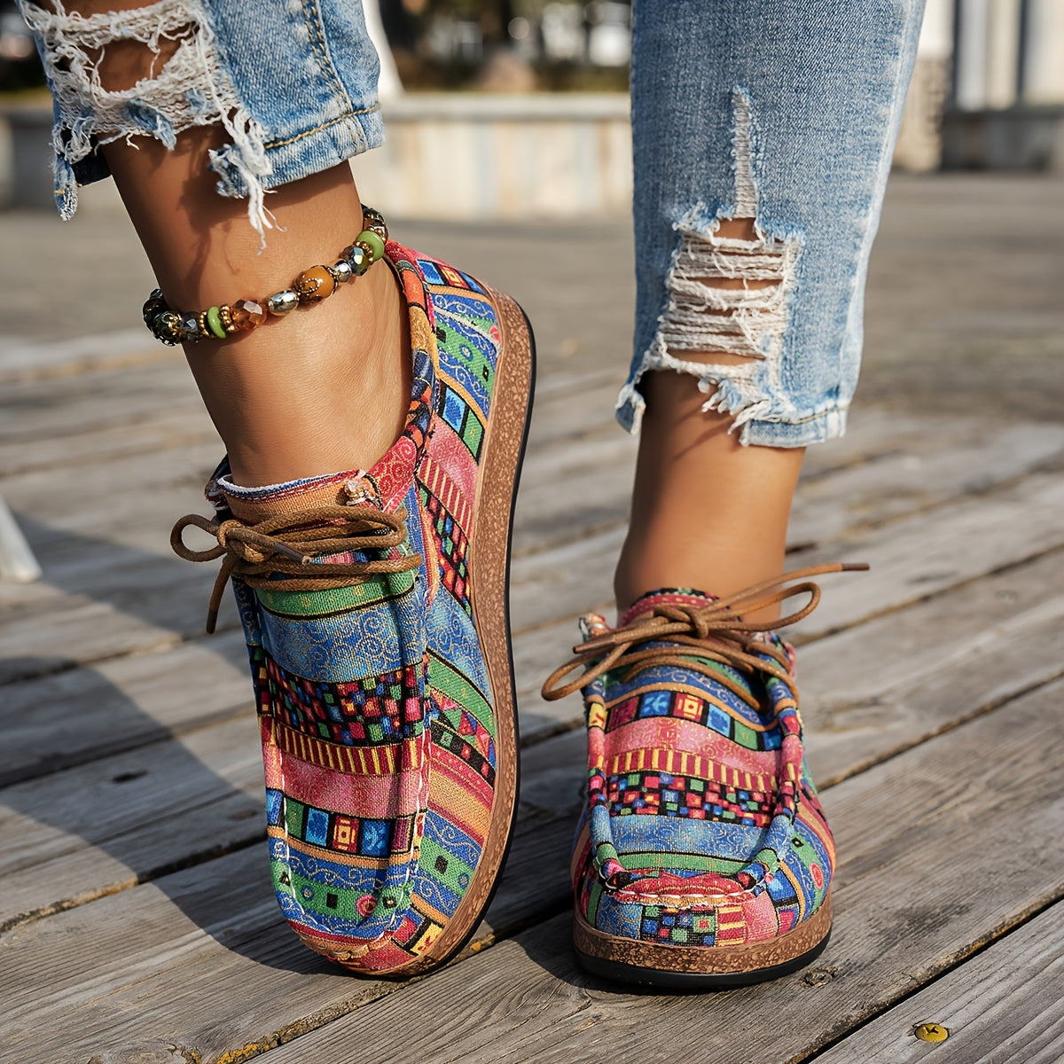 CHAUSSURES RÉTRO COLORÉES